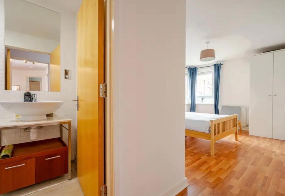 Modern Spacious Retreat Full Fibre Wi-Fi & Free Parking 에든버러 외부 사진