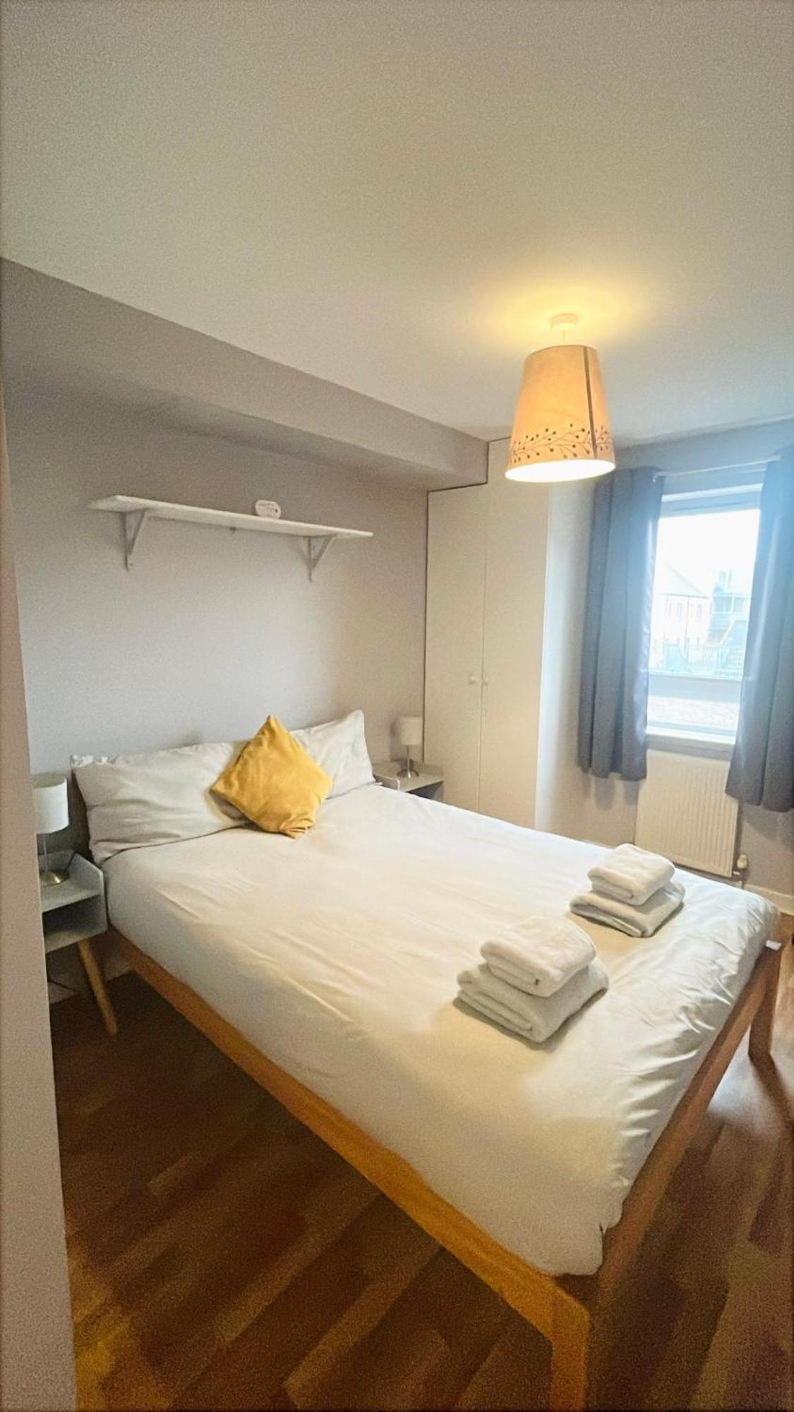 Modern Spacious Retreat Full Fibre Wi-Fi & Free Parking 에든버러 외부 사진