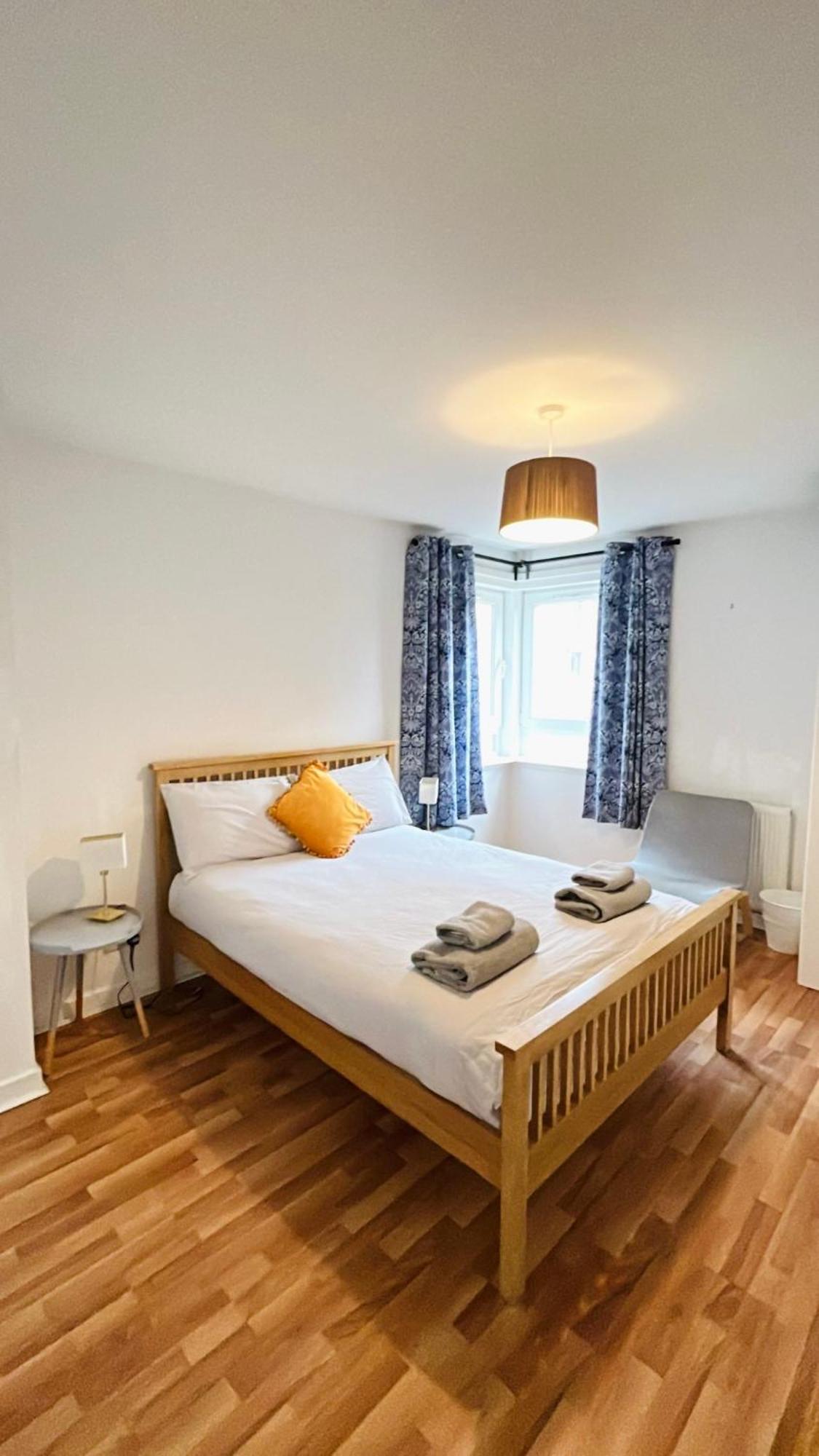 Modern Spacious Retreat Full Fibre Wi-Fi & Free Parking 에든버러 외부 사진